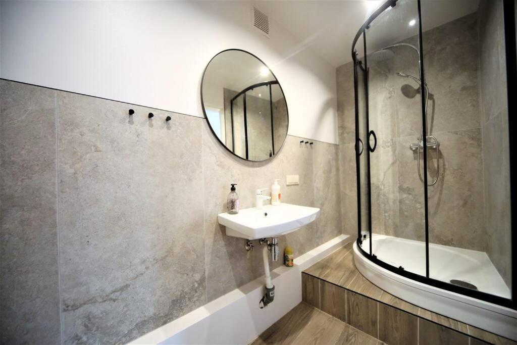 ריגה Two Bedroom / Old Town With Private Terrace מראה חיצוני תמונה